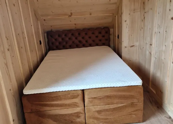 Braci Сasa de vacaciones Warchaly